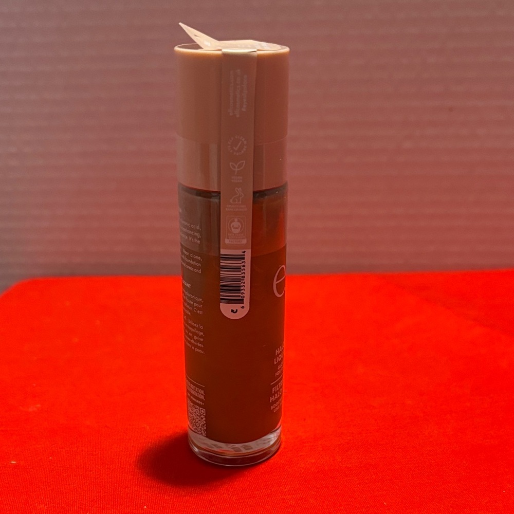 NEW ELF Halo Glow Liquid Filter - Medium/Tan - Picture 4 of 6